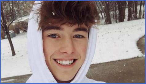 Know YouTuber Jeremy Hutchins Bio-Wiki, Net Worth, Girlfriend