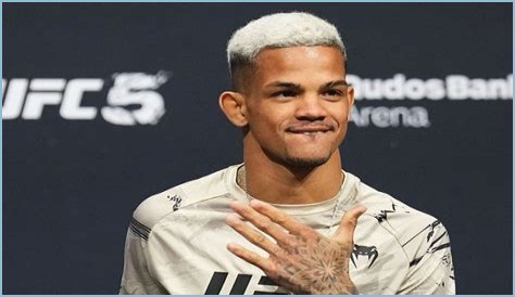 Who Is Felipe DOs Santos Girlfriend? Dating History And Relationship 2023